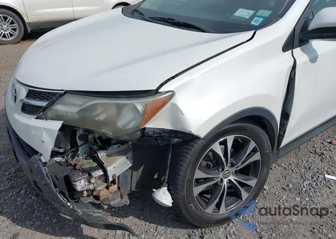 2015 Toyota Rav4 Limited z USA, uszkodzony, nr VIN 2T3DFREV1FW355112